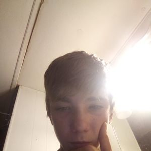 Meet your Posher, Braxton